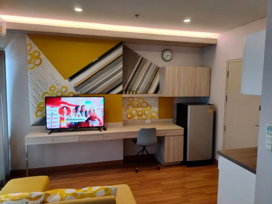 For sale:rent Lumpini Park Vibhavadi-Chatuchak, 15th floor, pool view, fully furnished, reserve now, don't miss out!