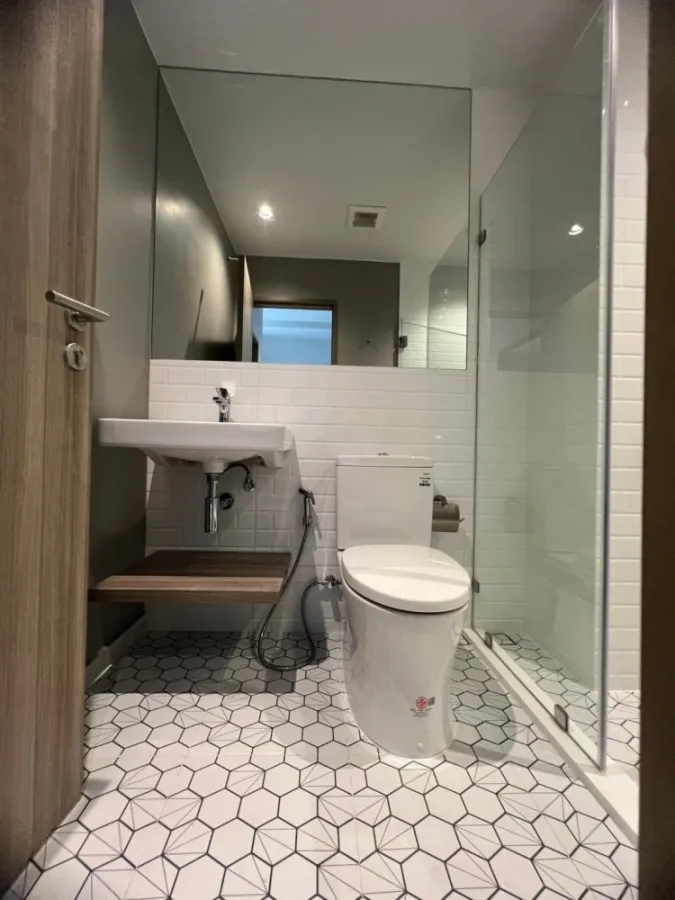 Condo for rent, Altitude Unicorn Sathorn - Tha Phra, 24th floor, high view, comes with a great price, you must not miss it.