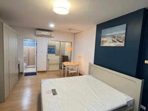 Condo for rent, Supalai Park Srinakarin, ready to move in, high floor, good price, just bring your bag and move in+++