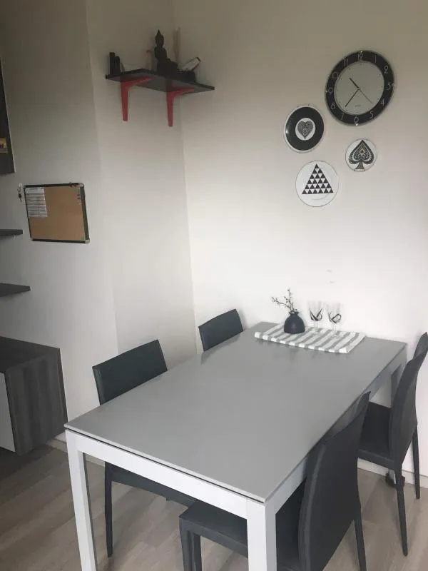 Condo for sale, Centric Ratchada-Huay Kwang, corner room, 2 bedrooms, fully furnished, ready to move in, good location, investment, book now