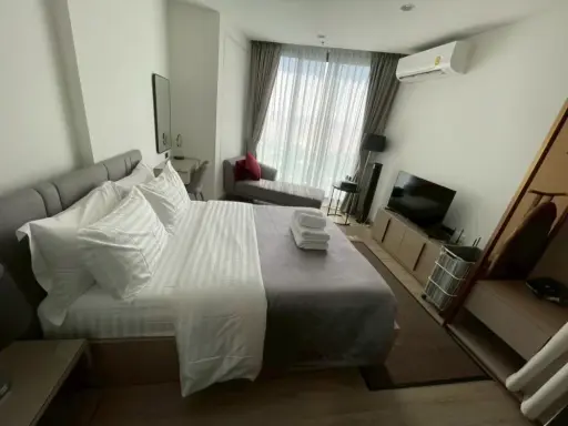 ให้เช่า Edge Central-Pattaya วิวทะเลบางส่วน พร้อมเครื่องซักผ้า เฟอร์นิเจอร์และเครื่องใช้ไฟฟ้าครบ พร้อมเข้าอยู่