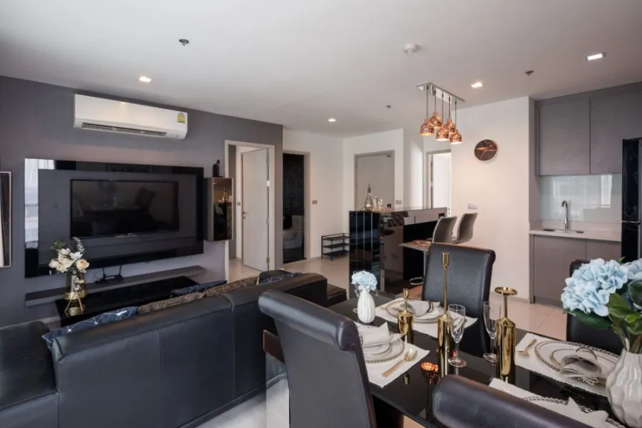 Sale/rent!! Condo Rhythm Sukhumvit 36-38, luxuriously decorated, very pleasant, good location, convenient transportation, do not miss it!!