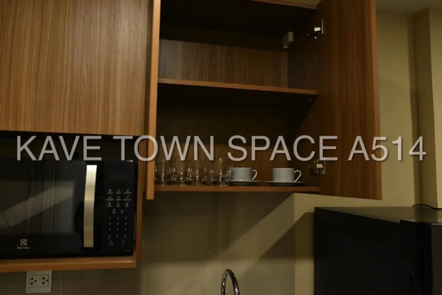 ให้เช่า Kave Town Space วิวสวยสระว่ายน้ำ แดดไม่ส่อง ห้องไม่ร้อน ติดวอลเปเปอร์เต็มห้อง ย้ายด่วนๆจ้า