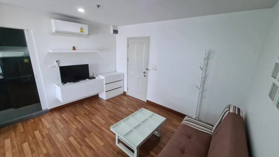 For rent, Regent Home Bangson, phase 27, corner room, wider than other rooms. Fully furnished + electrical appliances, don't miss out