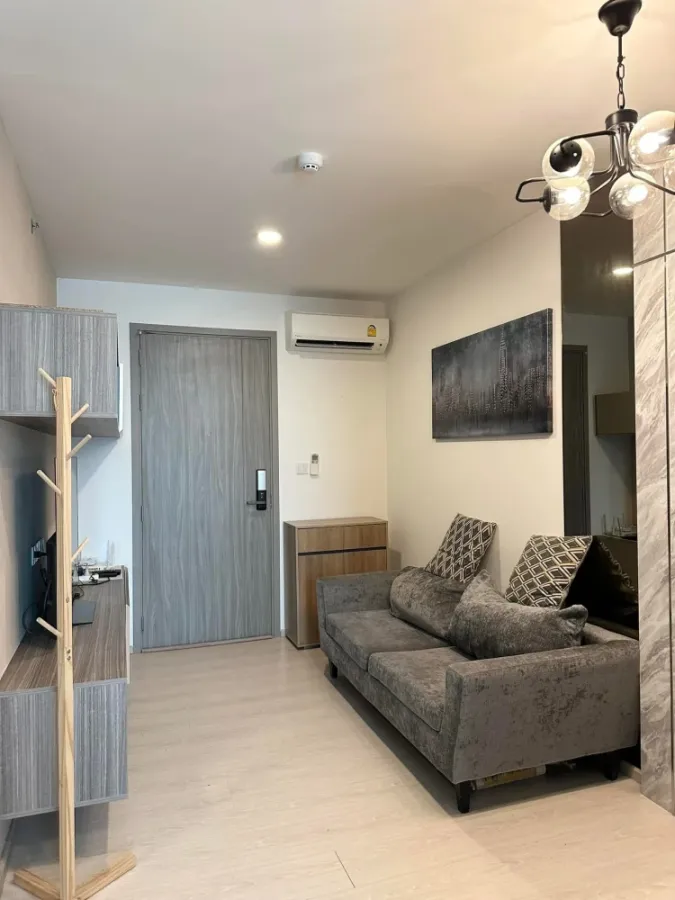 For sale, for rent, Knightsbridge Phaholyothin-Interchange, 14th floor, fully furnished, nice to live in, reserve now.
