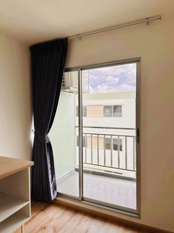 For rent: Lumpini Township Rangsit Klong 1, 8th floor, separate rooms, fully furnished, book now, don't miss out.