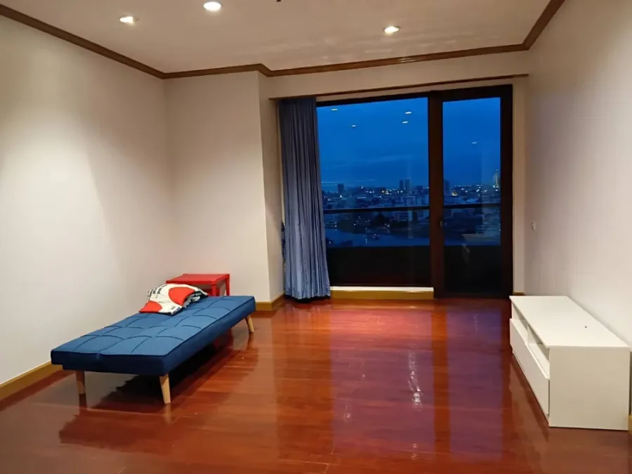 ให้เช่าคอนโด Baan Chao Praya ห้องกว้างขวาง ชั้น 16 วิวแม่น้ำ มาจองก่อนพลาดโอกาส