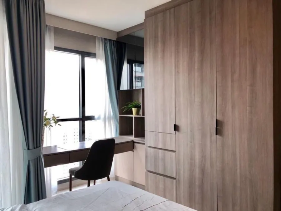 Condo for rent, Rhythm Rangnam, 24th floor, beautiful room, well decorated. Guaranteed to be the most satisfying. Book now. Don't wait.
