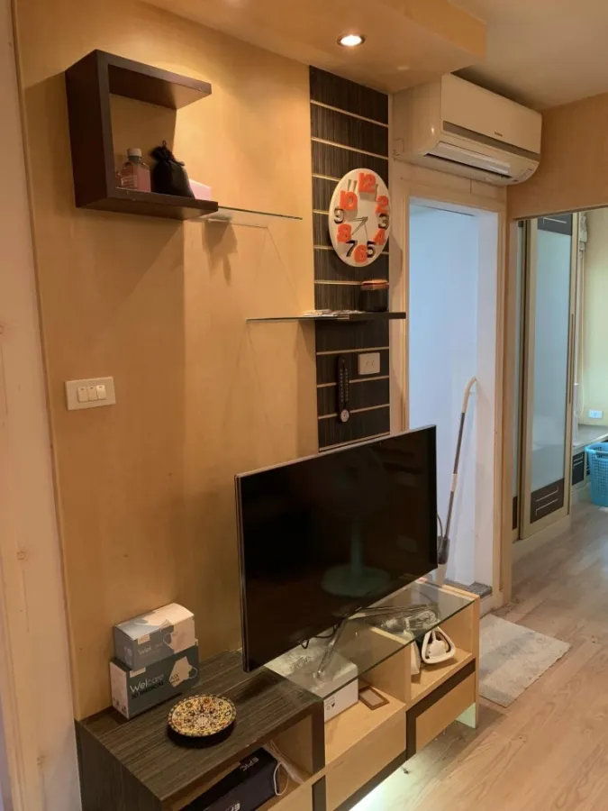 ขาย คอนโด ลุมพินี เพลส พระราม 8 ห้องมุม ชั้น8 วิวสระ ติดวอลเปเปอร์ built-in อย่างดีทั้งห้อง ห้ามพลาด