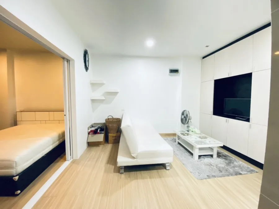 ขาย ให้เช่า แฮปปี้ คอนโด ลาดพร้าว 101 ตกแต่งสวยพร้อมเข้าอยู่ 1 ห้องนอน ราคาสุดว้าว มาแต่ตัวเช้าอยู่ได้เลยจ้า