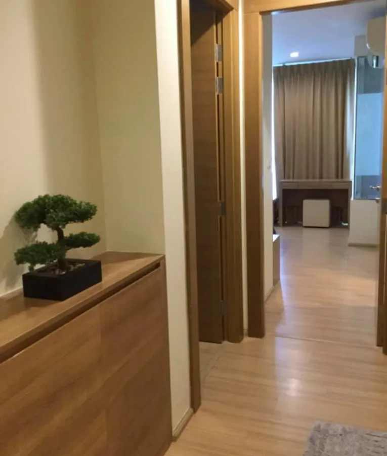Sell/Rent Urgent! Condo Rhythm Ratchada-Huay Kwang Fully furnished with electrical appliances, near MRT, book now!