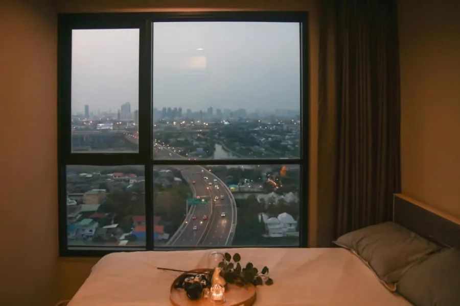 The Base rama 9 รามคำแหง ให้เช่า ชั้น 23 ได้นอนชิวดูวิวเมืองสวยๆ แถมห้องตกแต่งดีมากก ต้องจองแล้ว