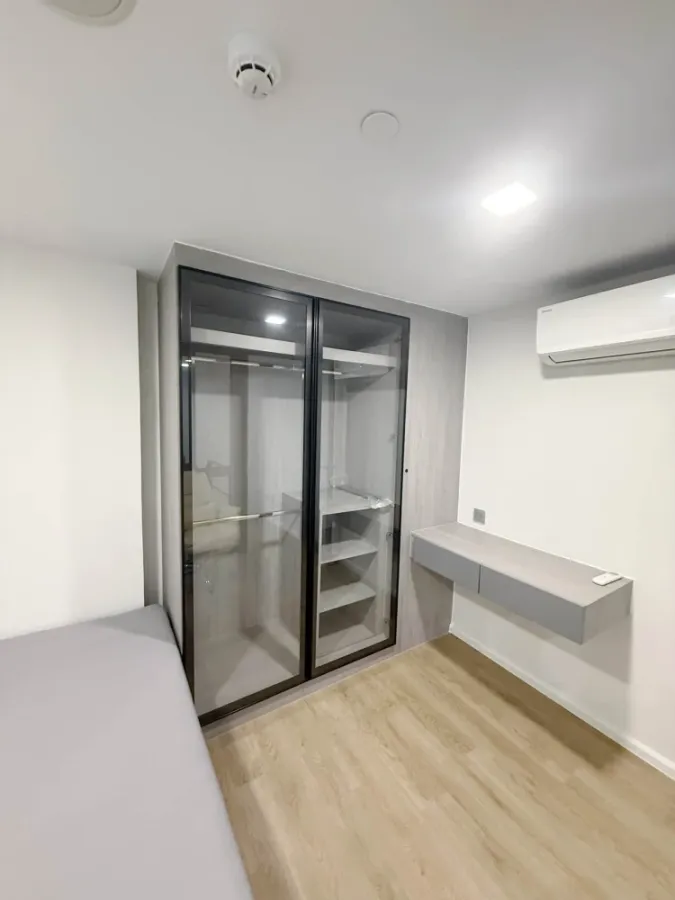 Modiz Rhyme Ramkhamhaeng Duplex, 2-story corner unit, 28th floor, beautiful city view. Book now! Don't wait!