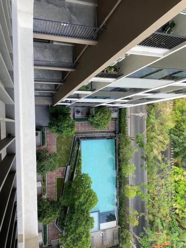 ขาย Blossom Condo @Fashion ห้อง DUPLEX ชั้น 10 วิวสระว่ายน้ำ ของตกแต่งครบครัน น่าอยู่แบบนี้จองด่วนๆ
