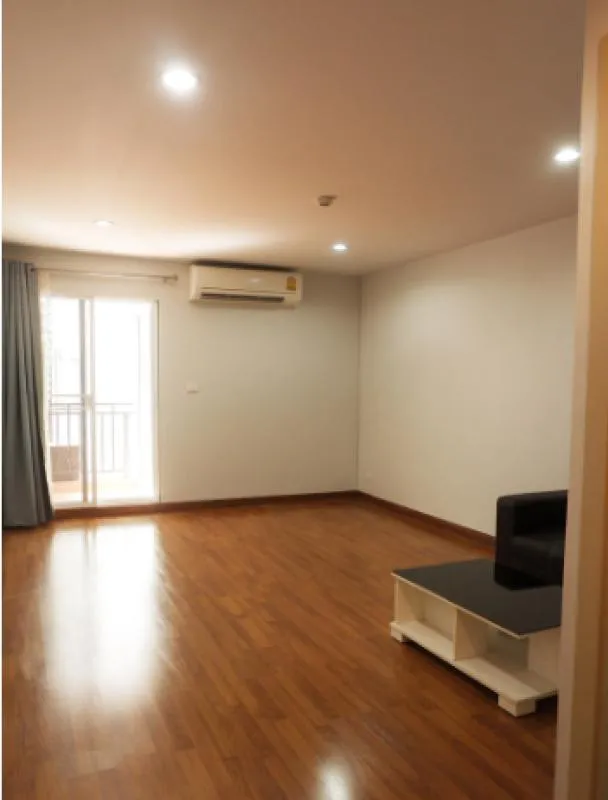 ขายคอนโด Regent Home22 สุขุมวิท 85 ขนาด 31 ตร.ม. ชั้น 5 ห้องรับลมดี เดินทางสะดวกใกล้ bts รีบเลย