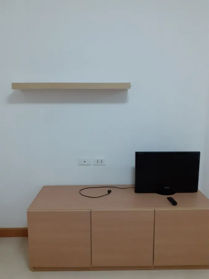 Sale/Rent Condo City Home Ratchada-Pinklao. (Charansanitwong 95/1) The price is right, ready to move in, you won't regret it!!