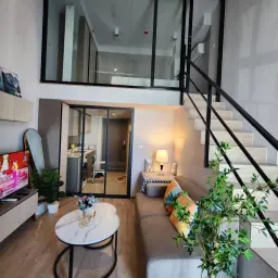 Rent condo IDEO RAMA 9–ASOKE