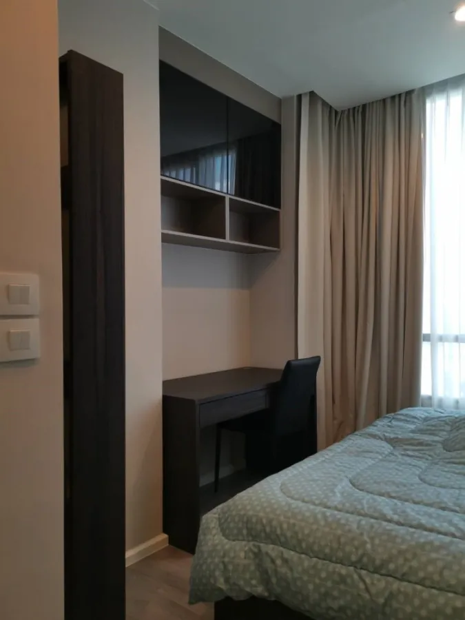 For rent, The Room Sukhumvit 69, 27th floor, high floor, corner room, plus a fully furnished room, very nice, book now.