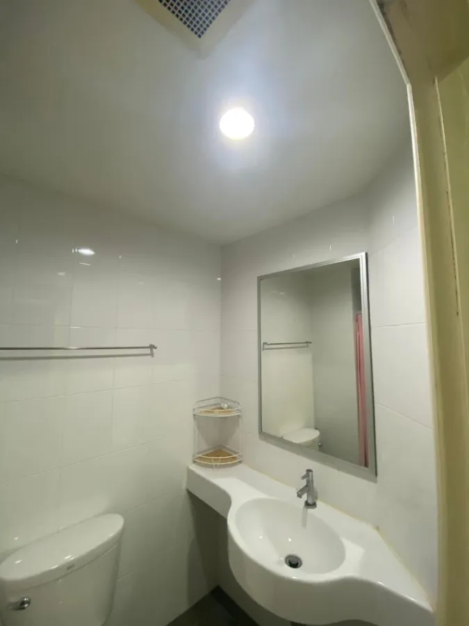 Condo for sale, Lumpini Ville Sukhumvit 77, Building A2, 7th floor, corner room, quiet, ready to move in. Friendly price. Don't miss it!!!