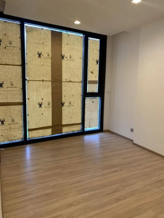 For sale: The Line Phahon-Pradipat, empty room, wide with usable space. Those who renovate rooms, don't miss it.