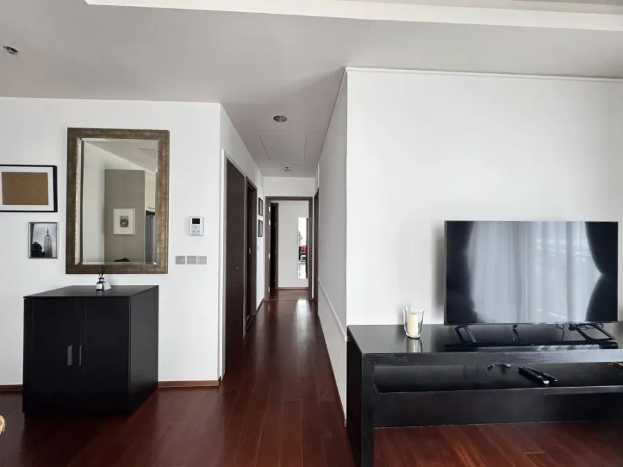 Condo for rent, Quattro by Sansiri, good location, city view, can't miss it, book now!