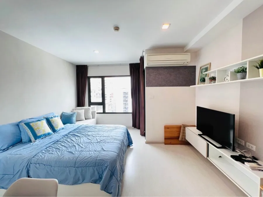 For rent: Condolette Pixel Sathorn, STUDIO room, decorated with furniture. Not booking is a huge mistake.