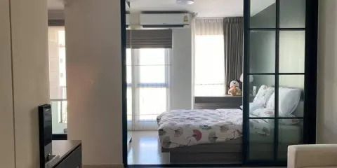 ให้เช่า ยูนิโอ สุขุมวิท 72 วิวฝั่งสระว่ายน้ำ ห้องขนาด 27.6 ตรม. (มีประตูกั้นห้อง) รีบจับจองก่อนพลาด