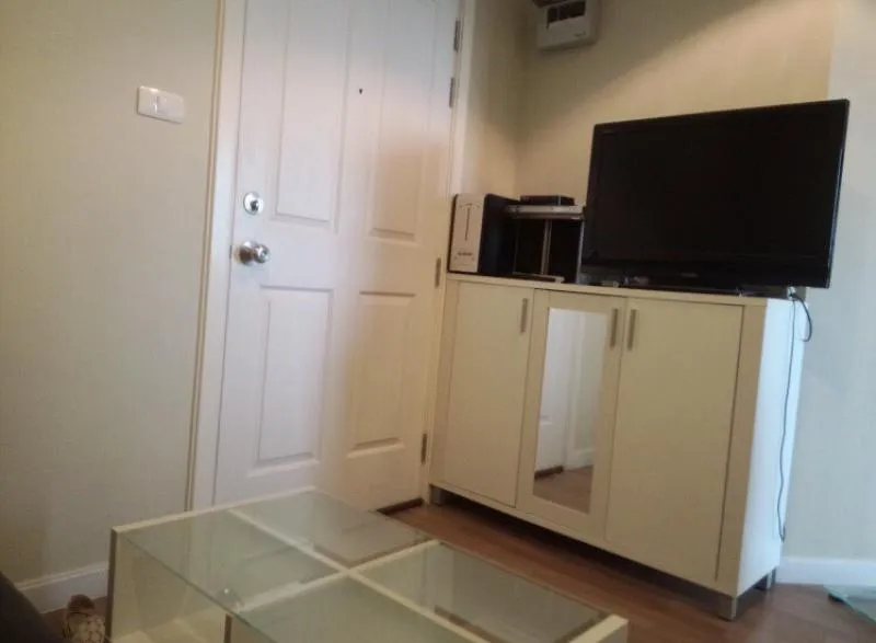 Condo for rent, LPN Lumpini Place Ratchayothin, city view, furniture and electrical appliances. ready to move in