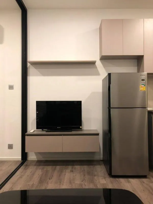ขาย บราวน์คอนโดรัชดา 32 ห้องสวยเวอร์ เฟอร์ดี๊ดี ทีนี่เรยจ้า มาเร็วๆ