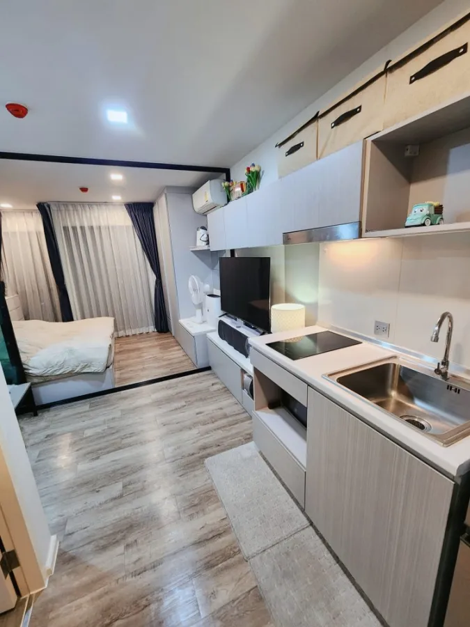 Modiz Interchange for sale Divide the room into proportions, very comfortable to sleep, with a large TV. Don't miss the series. Reserve now.