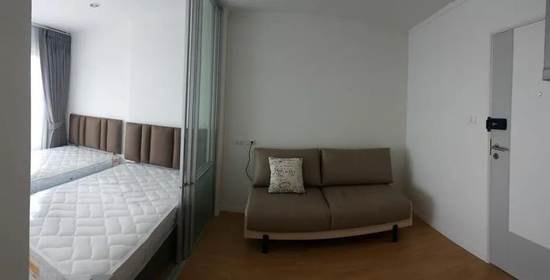 For rent Lumpini Place Srinakarin-Huamark Station, 14th floor, good view, convenient transportation, near Airport Link, hurry now