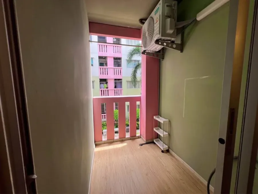 For sale: Lumpini Condo Town Rattanathibet, ready to move in, fully furnished, reserve now!