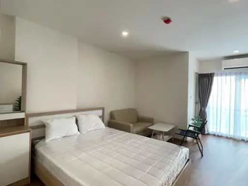 For rent: Lumpini Condo Town Ekachai 48. Nice room, fully furnished, affordable price. Book now before it's too late! +++
