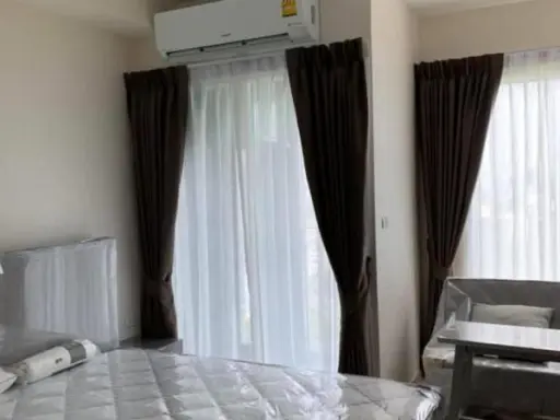 For rent Chapter one eco Ratchada-Huay Kwang. The room is ready. Carry a stylish bag and come to sleep cool and chill!!