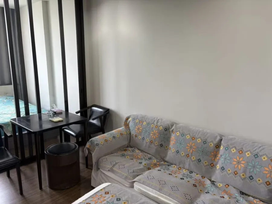 Selling The Line Sukhumvit 71, 24th floor, fully furnished unit. Ready to move in! Book now, don't miss out!