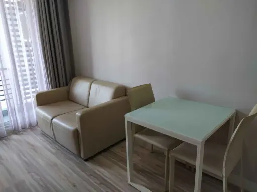For rent, Sammakorn S9 Condominium, Building B, 5th floor, Rim room, has everything. This price is very worthwhile. can't reserve