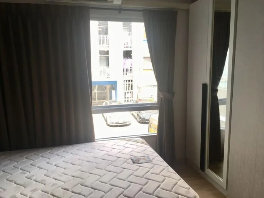 Plum Condo Ladprao 101 for rent, Studio room, fully furnished. You can carry your bag in.