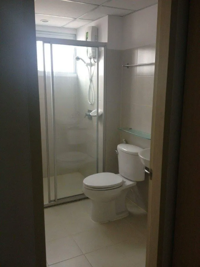 Condo for rent, Supalai Park Asoke-Ratchada, fully furnished, good location, city view, do not miss!!