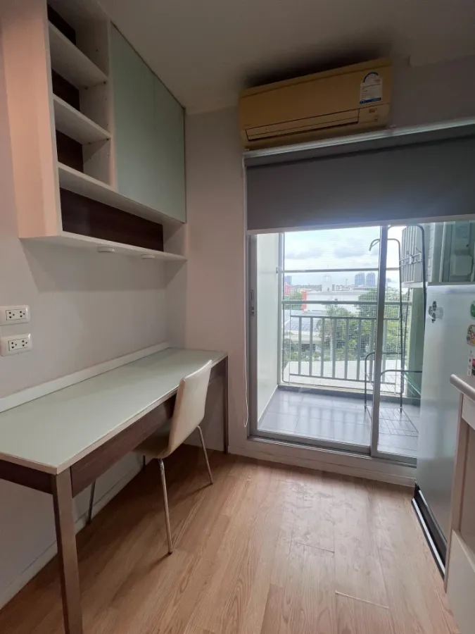 For rent: Lumpini Ville Lasalle-Barring, 7th floor, fully furnished, very livable. Book now! (Urgent!)