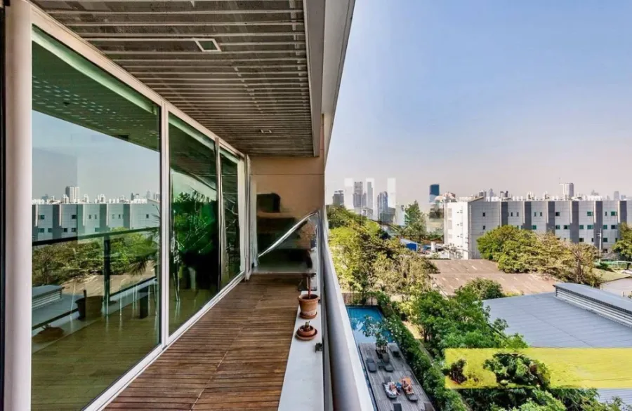 Condo for rent, The Loft Yen Akat, lots of usable space. The room is spacious and comfortable. You can't miss it.