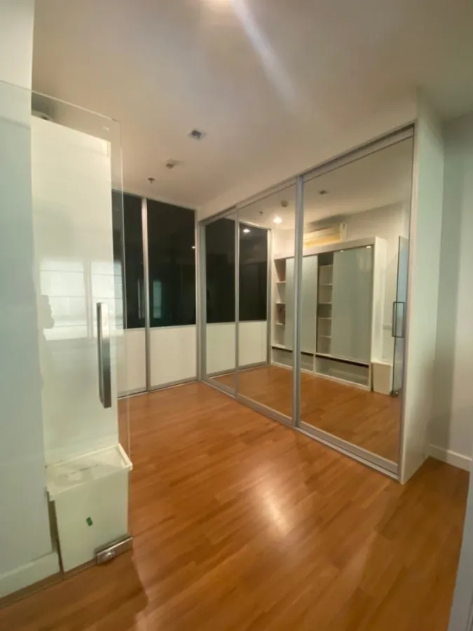 Condo for sale, The Room Ratchada-Ladprao, spacious room, ready to move in, good location, near MRT, great price, book now!!