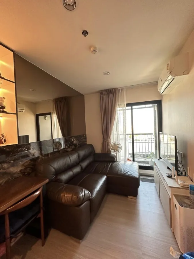 For rent: Condo for rent, Aspire Erawan Prime, nice decorated room. Very well built Hurry and reserve before you miss out.