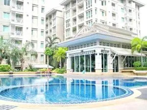 ขาย The Bangkok Narathiwas Ratchanakarint ห้องพร้อมอยู่ เฟอร์พร้อม กว้างขวางอยู่สบาย จองเลย