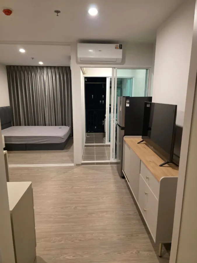 For rent: Regent Home Bangna, 16th floor, swimming pool view, fully furnished, reserve now!