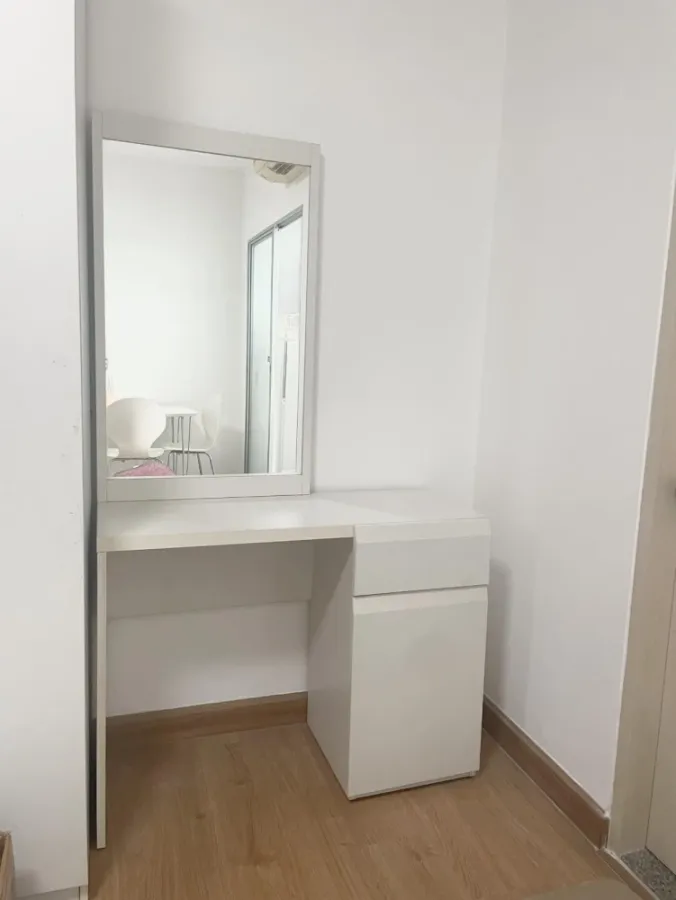 For rent: Supalai Park Kaset, studio room, 35 sq.m., 4th floor, Building B, fully furnished. Don't miss out!