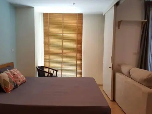 ให้เช่า คอนโด Haus 23 รัชดา-ลาดพร้าว ชั้น 12 ห้องมุมเป็นส่วนตัวสุดๆ ตกแต่งเรียบง่ายน่าอยู่ รีบจองเลย