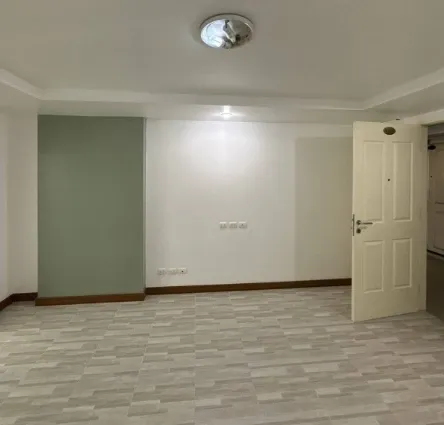 ให้เช่า Happy Condo Ratchada 18 ห้องเปล่าโล่งๆ สนใจรีบจองเลย ห้ามพลาด