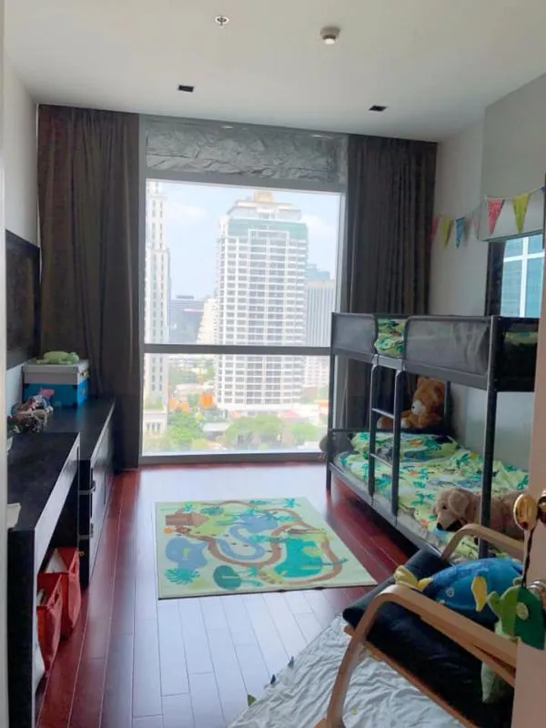 ให้เช่า คอนโด แอทธินี เรสซิเด้นซ์ ห้องบิ๊กไซต์ เฟอร์นิเจอร์สวย วิวเมือง ทำเลดีสุดๆ ใกล้BTS สังคมภายในคอนโดดีมาก รีบจองเลยนะคะ