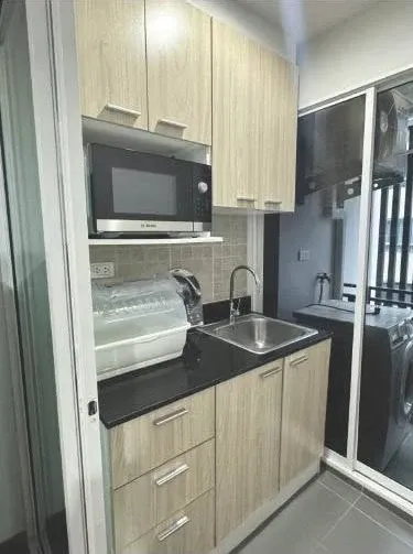 For rent: Regent Home Sukhumvit 81, Building B, 3rd floor, pool view. Fully furnished with appliances. Ready to move in.