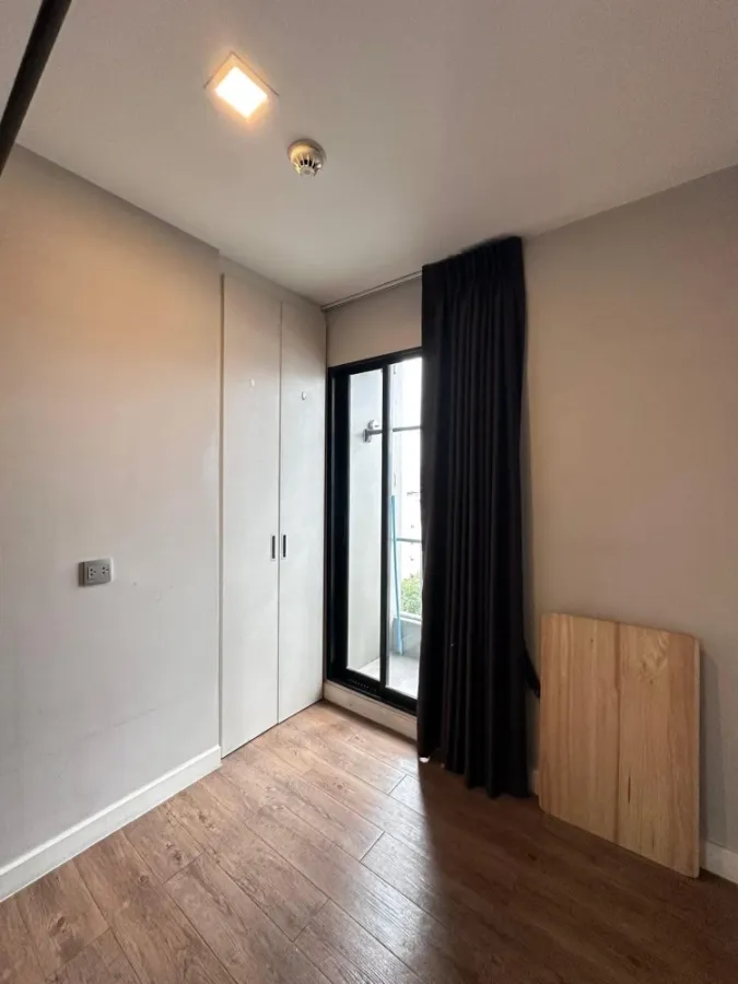 For rent Esta Bliss, corner room, privacy, comes with furniture and complete facilities, book now